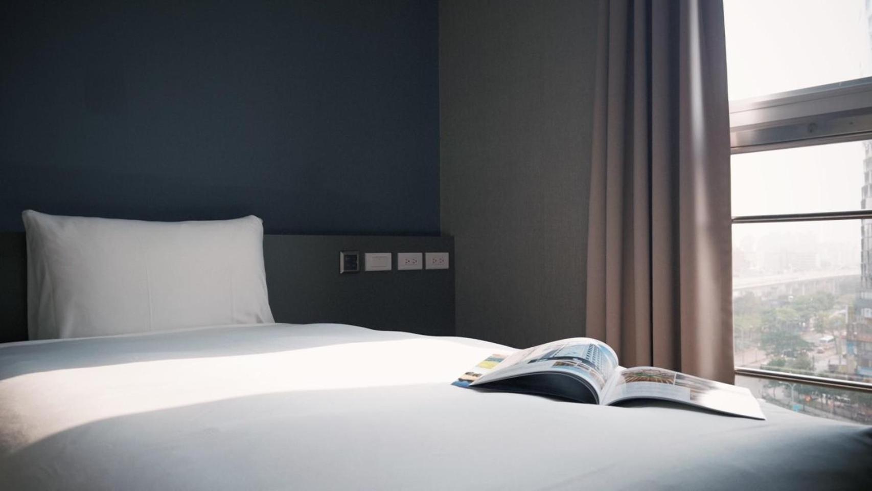 Hotel Leisure 台中輕行旅 Εξωτερικό φωτογραφία