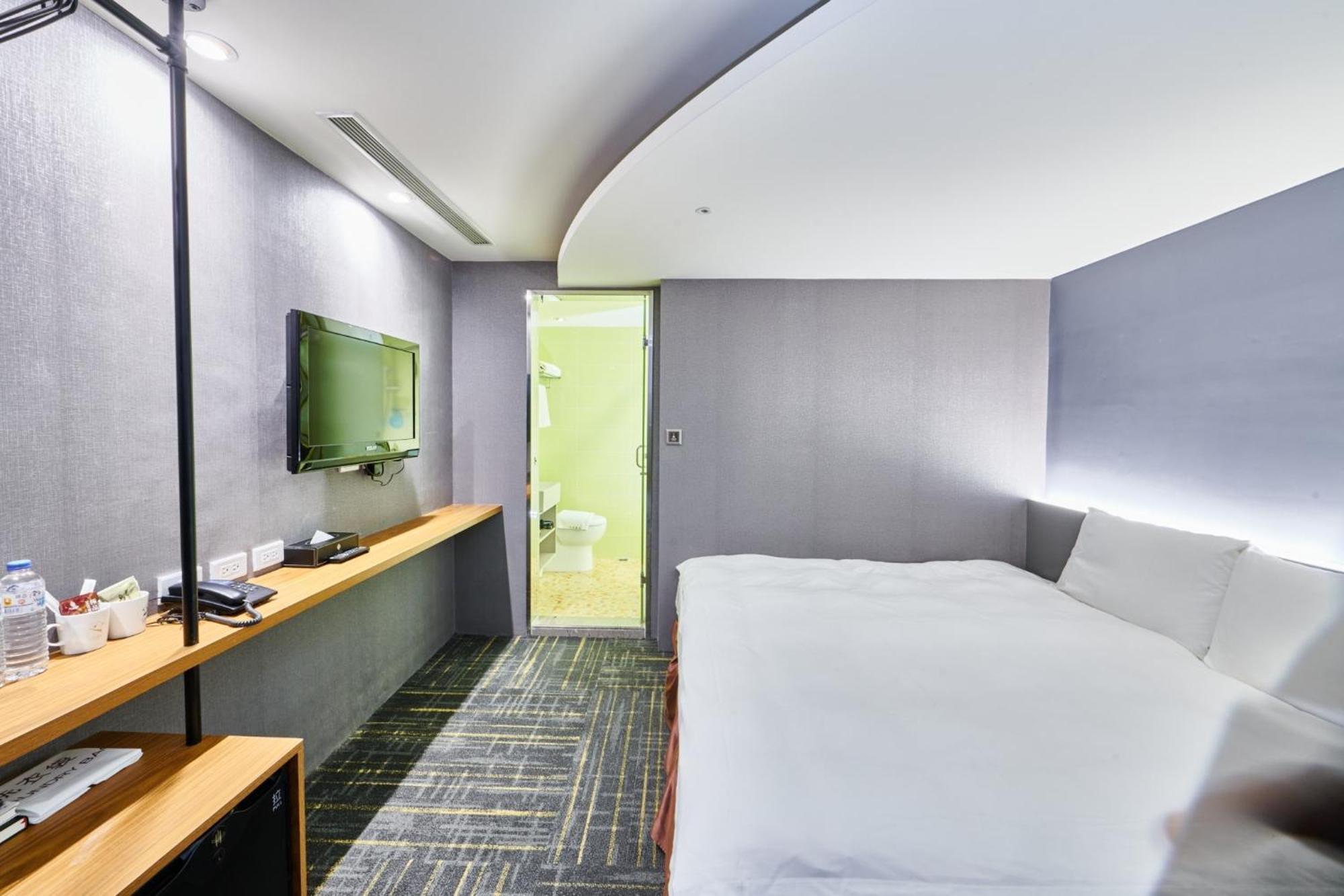 Hotel Leisure 台中輕行旅 Εξωτερικό φωτογραφία